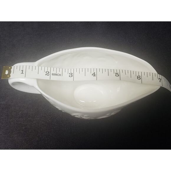 Avon Vintage Gravy Boat / Serving Bowl Dish with Scroll Design Kitchen Decor - Picture 9 of 13